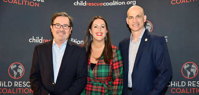 Child Rescue Coalition CEO Michael Donlan (‘91, ‘22P) (left) with Founder Carly Yoost (center) and President Bill Wiltse (right).