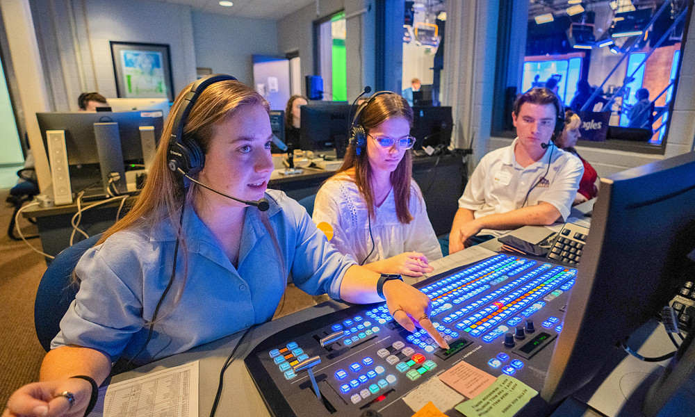 Breeze TV production team in the basement of Harrison Hall