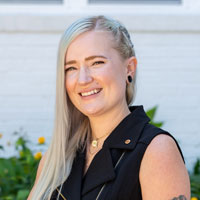 Profile Image for Rae Vaughn