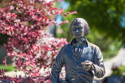 Madison-Statue.jpg