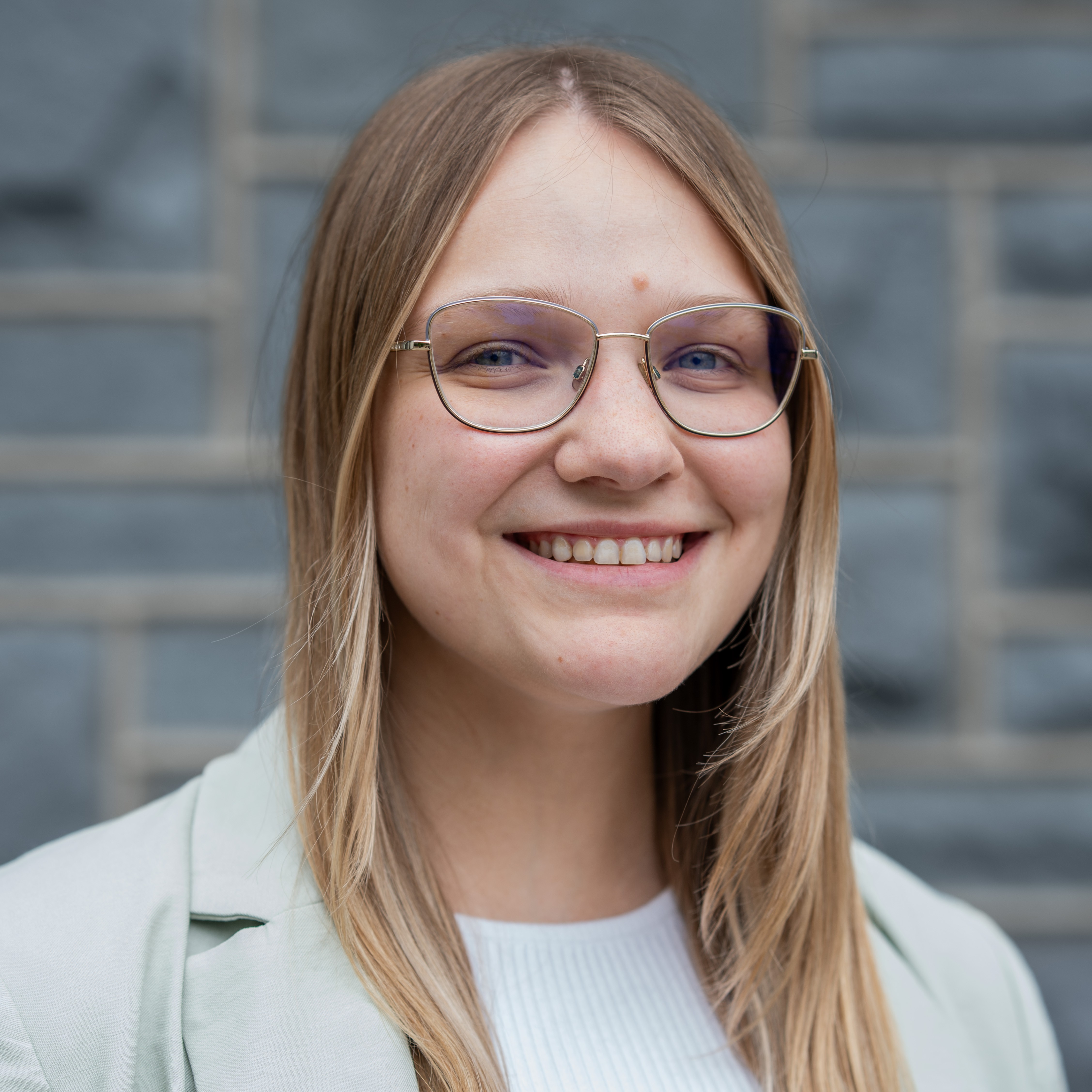 Profile Image for Lauryn Fridley